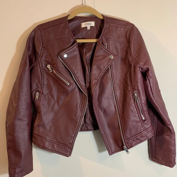 Charlotte Russe Jackets & Blazers - 🚨CLEARANCE! Maroon Faux Leather Jacket